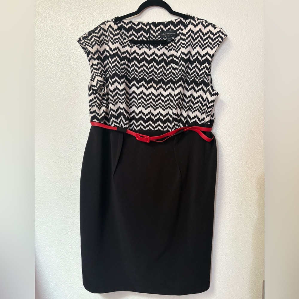 Connected Woman Black dress 24W